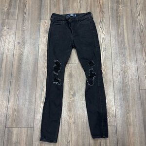 Hollister Women's Black Distressed Skinny Jeans